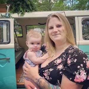 Meet your Posher, Caitlyn